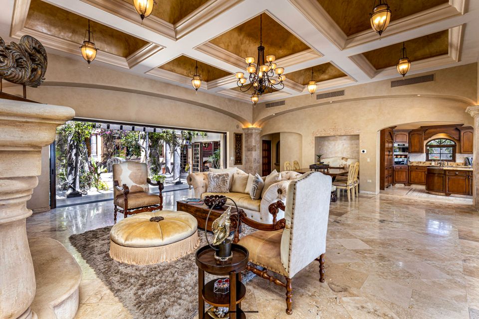 property Luxury Single Level, Villa De Paz 1449